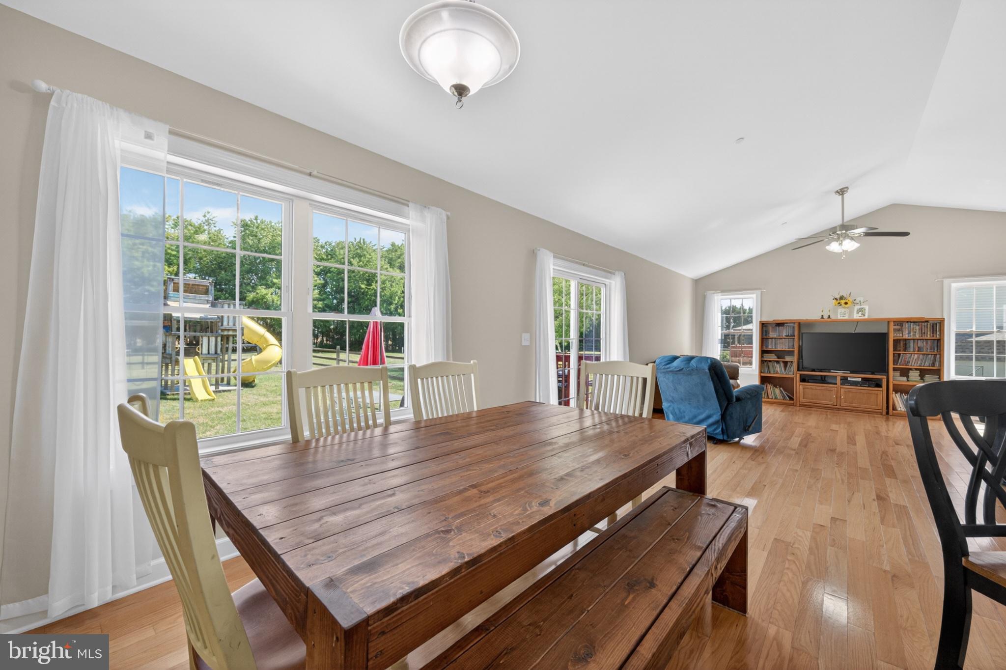 MAGNOLIA HILL - Residential