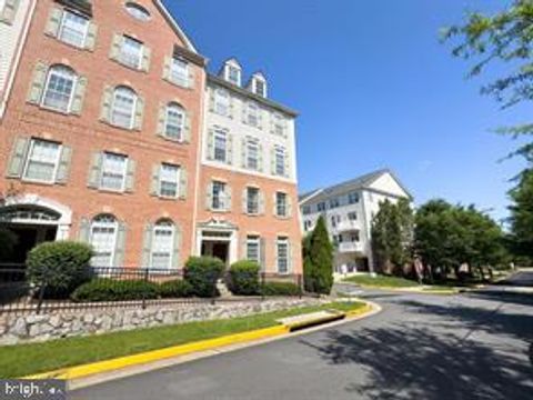 2483 EASTBOURNE DRIVE WOODBRIDGE VA 22191