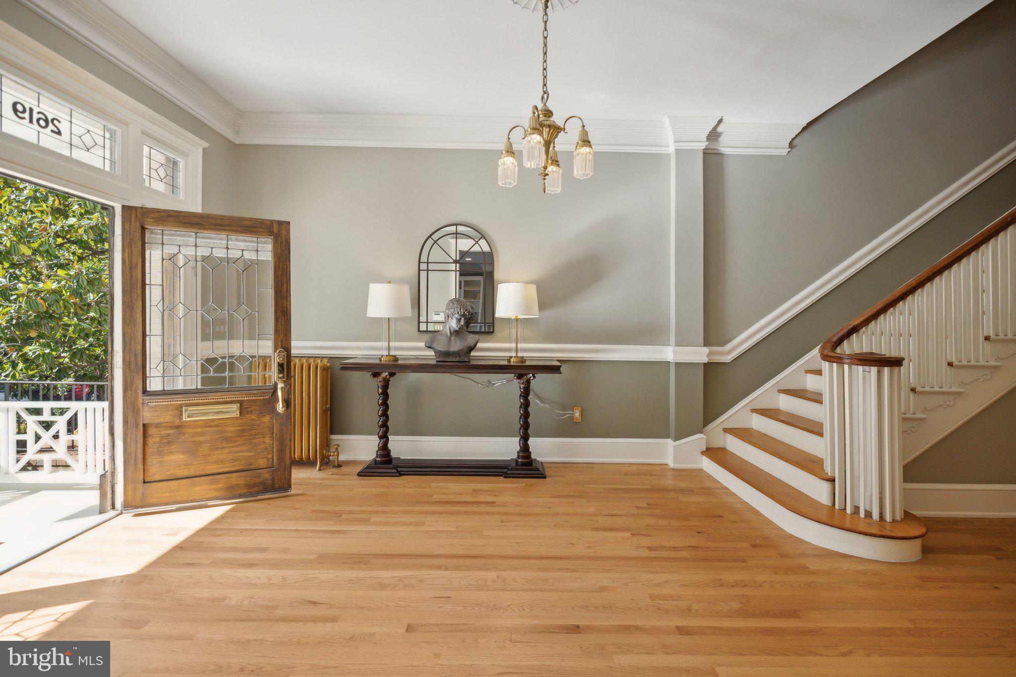WOODLEY PARK - Residential