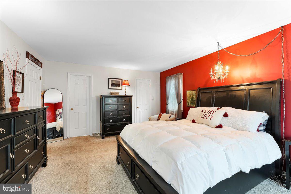 WALNUT GROVE - Residential