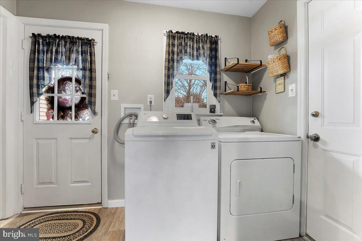 WALNUT GROVE - Residential