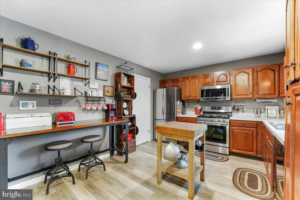 WALNUT GROVE - Residential