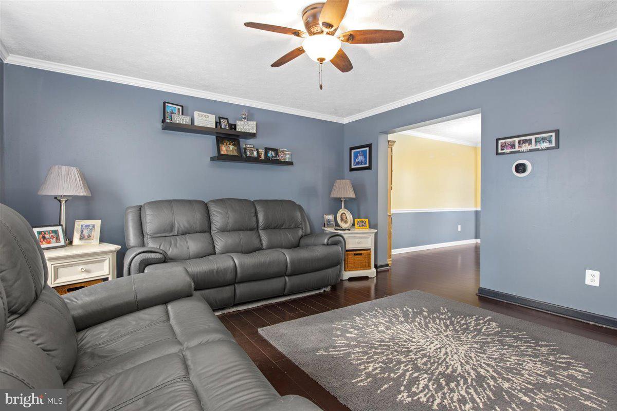 BEACHWOOD ESTATES - Residential