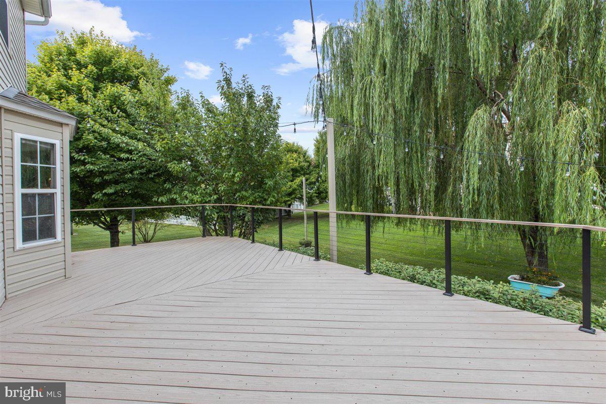 BEACHWOOD ESTATES - Residential