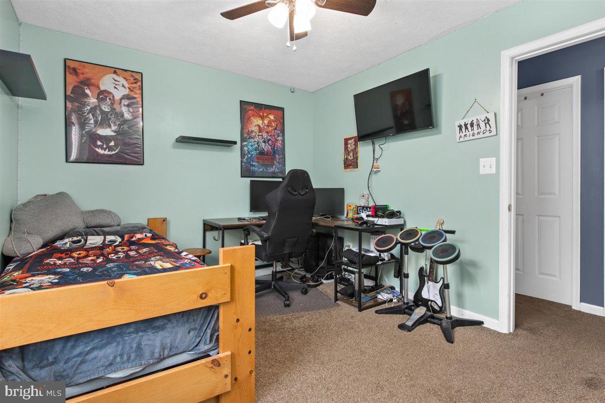 BEACHWOOD ESTATES - Residential