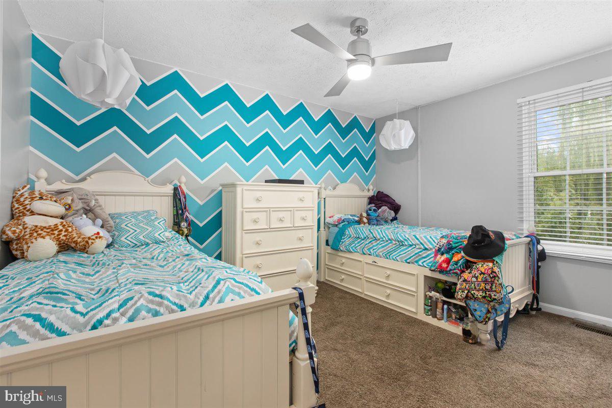 BEACHWOOD ESTATES - Residential