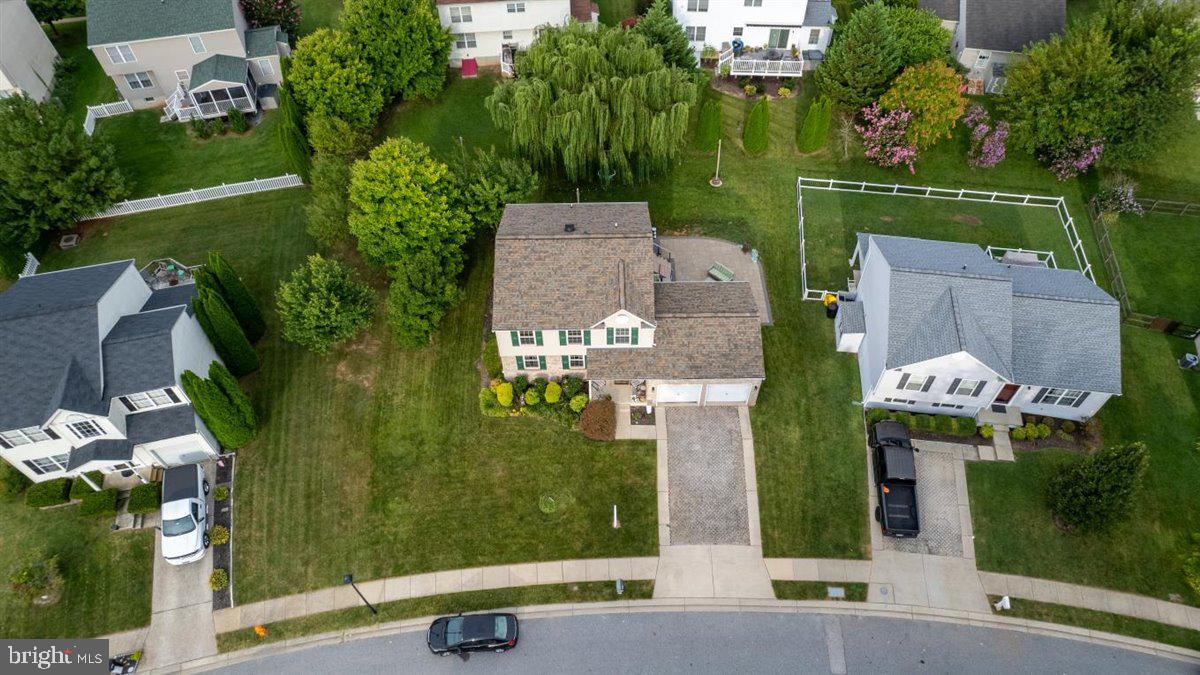 BEACHWOOD ESTATES - Residential