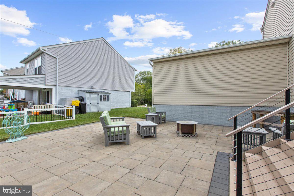 BEACHWOOD ESTATES - Residential