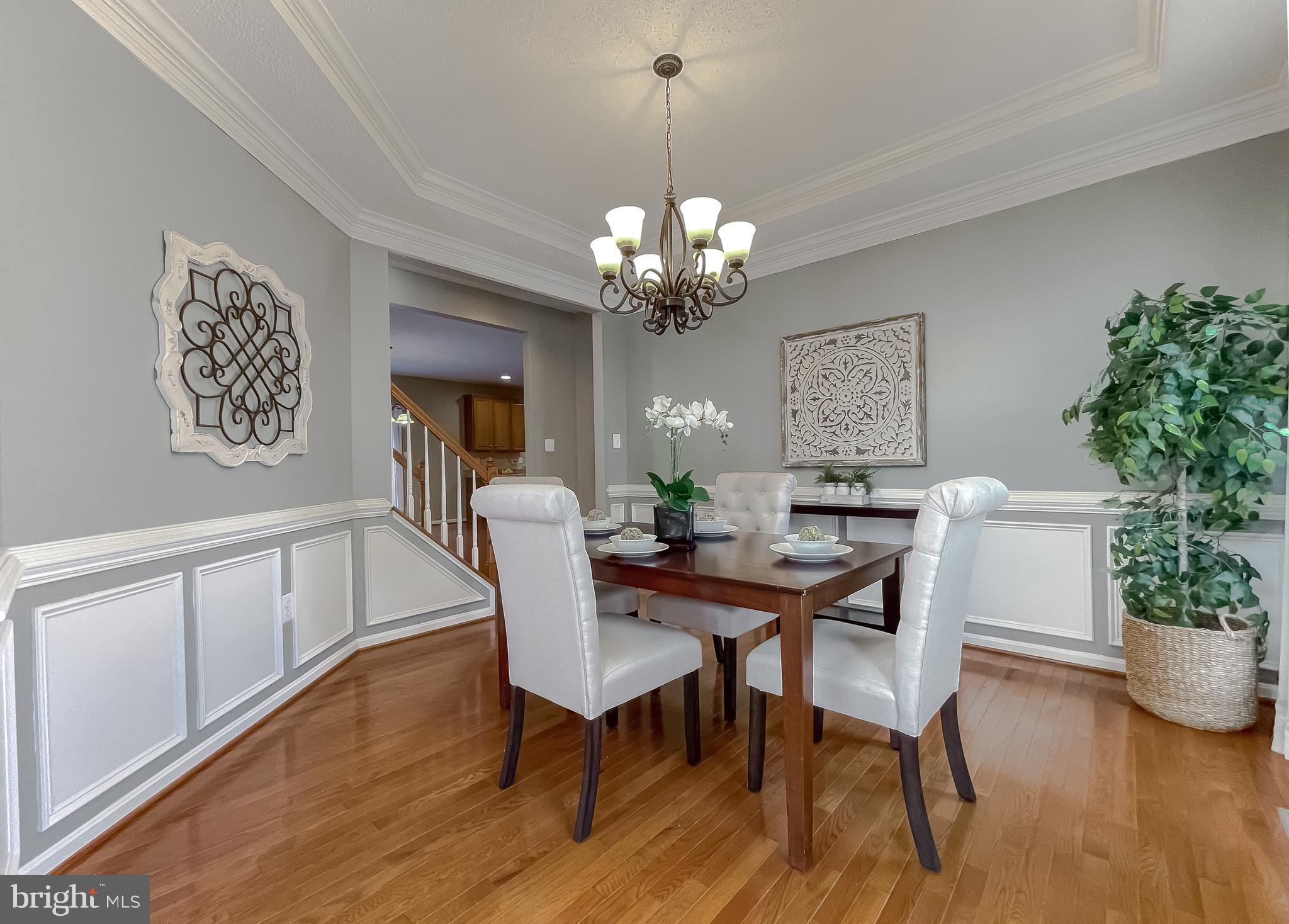 NEWTON MANOR - Residential