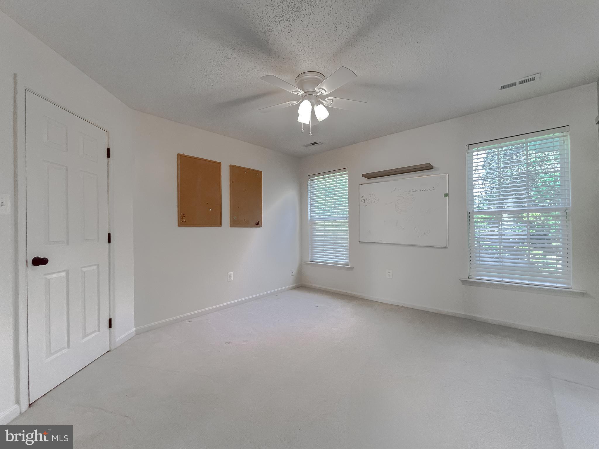 NEWTON MANOR - Residential