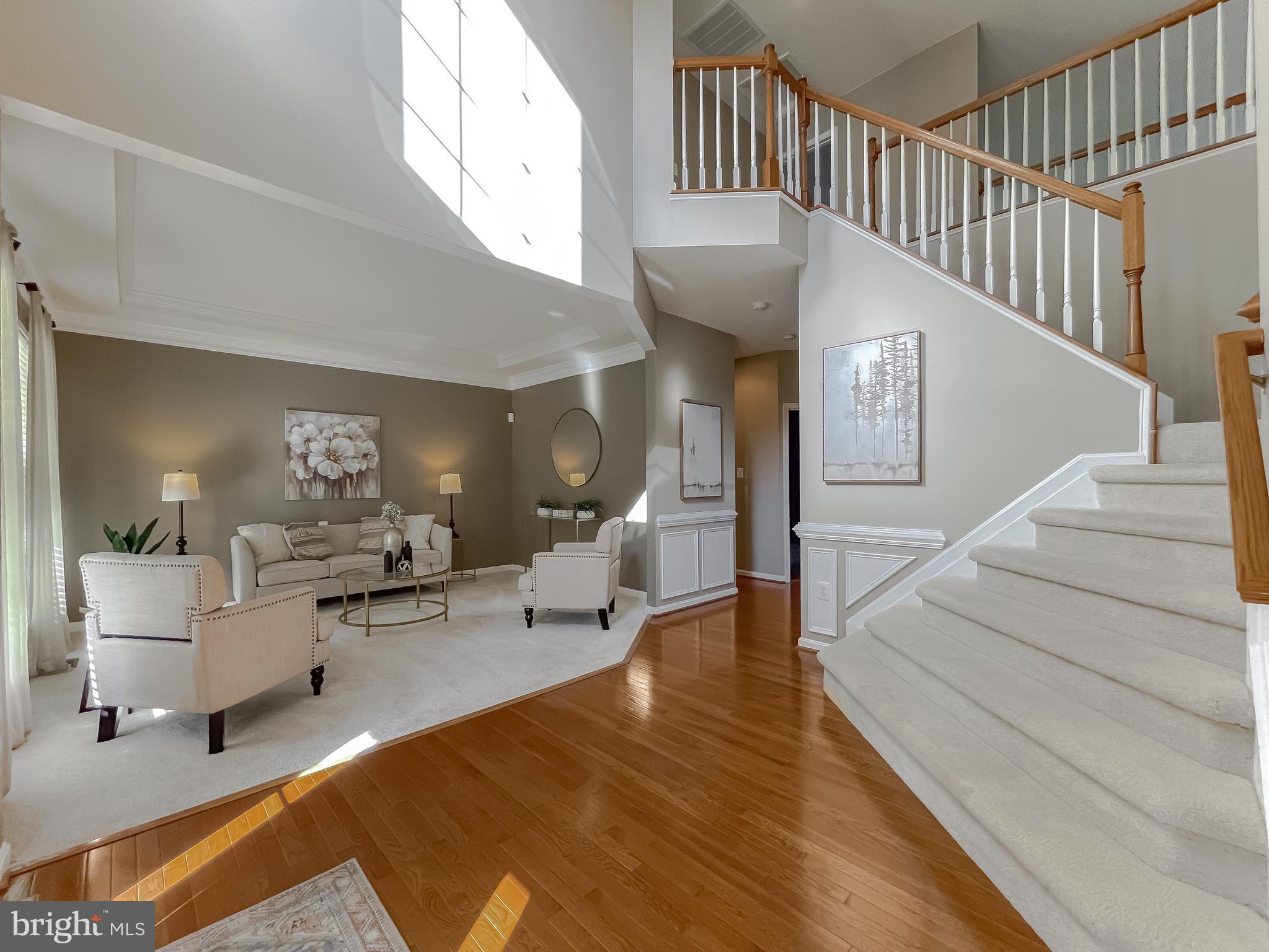 NEWTON MANOR - Residential