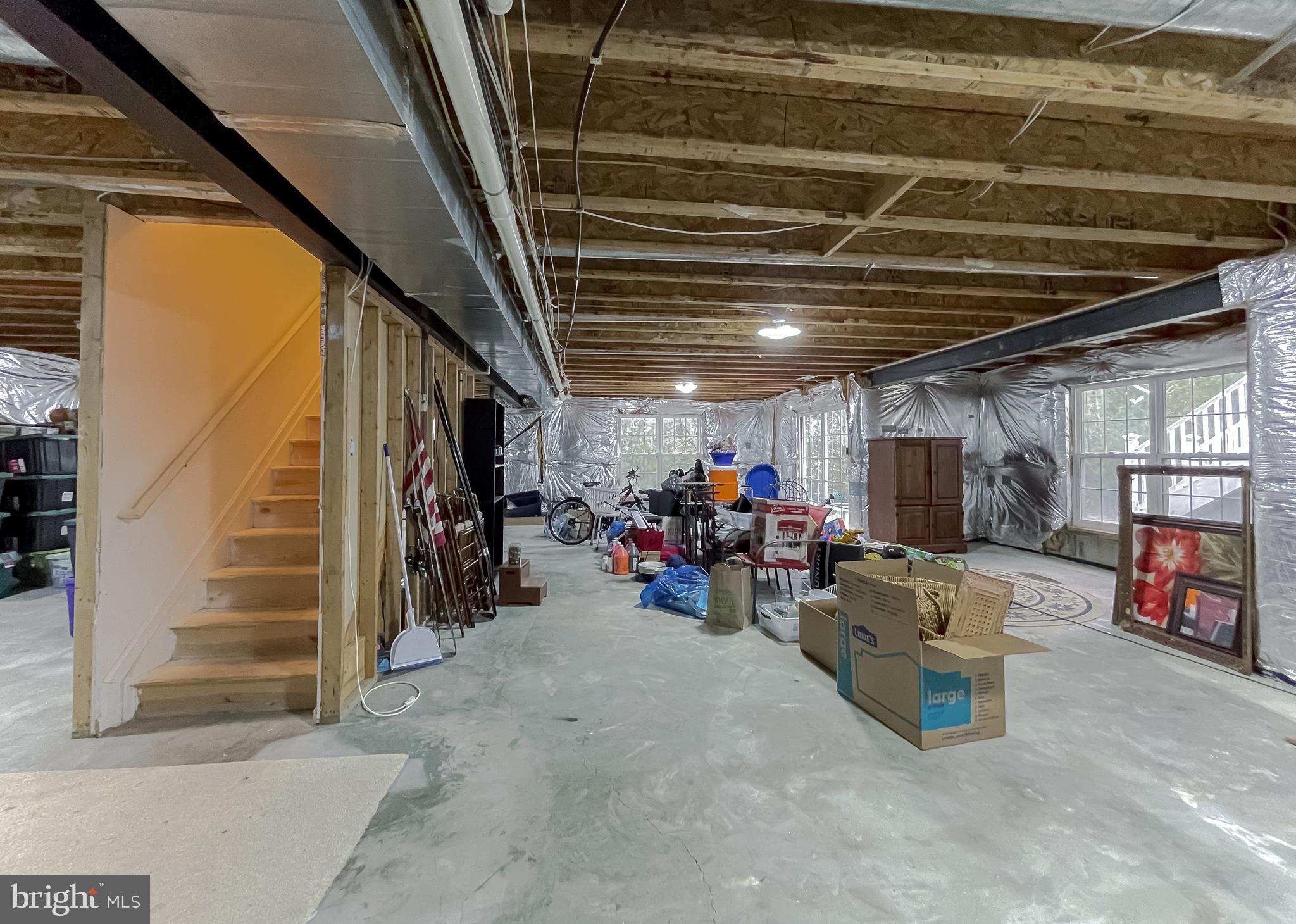 NEWTON MANOR - Residential