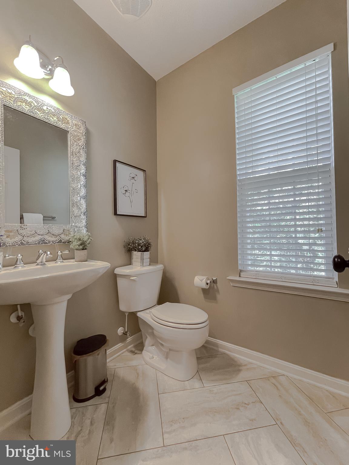 NEWTON MANOR - Residential