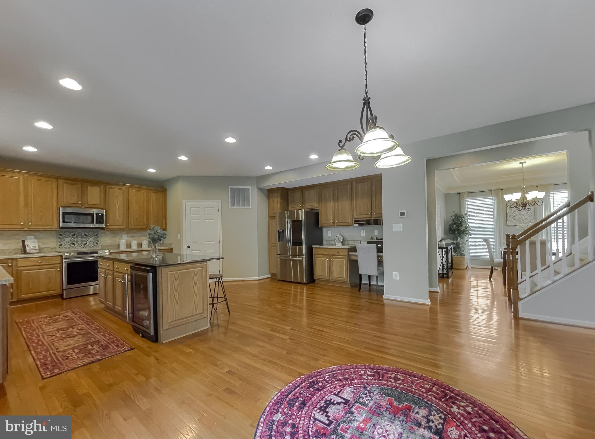 NEWTON MANOR - Residential