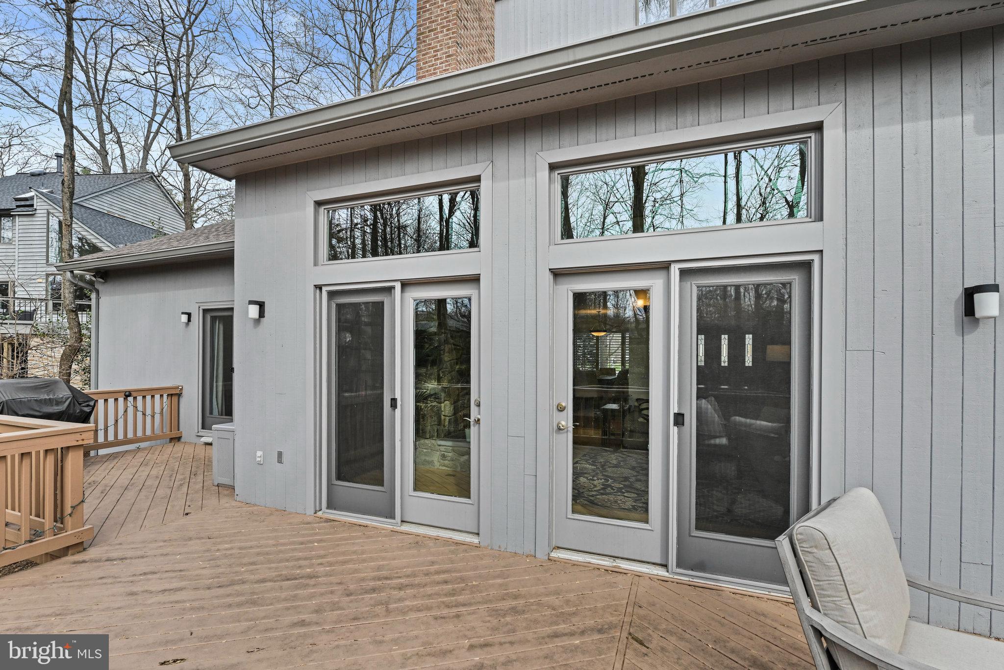 RESTON - Residential