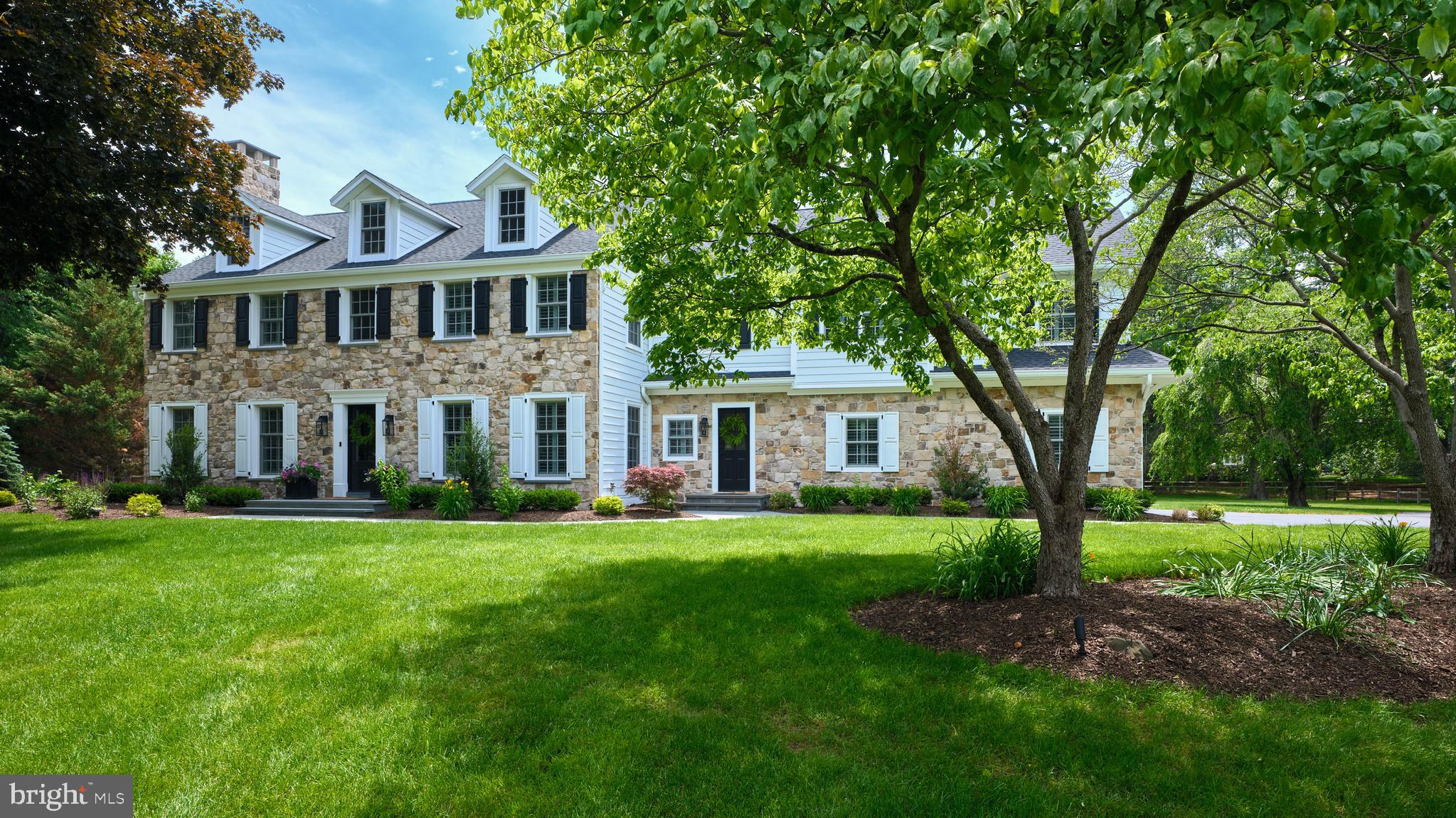 9 DEVON DRIVE