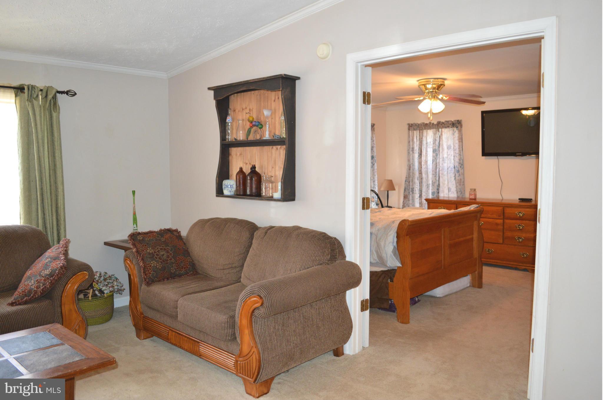 LAKE WILDERNESS - Residential