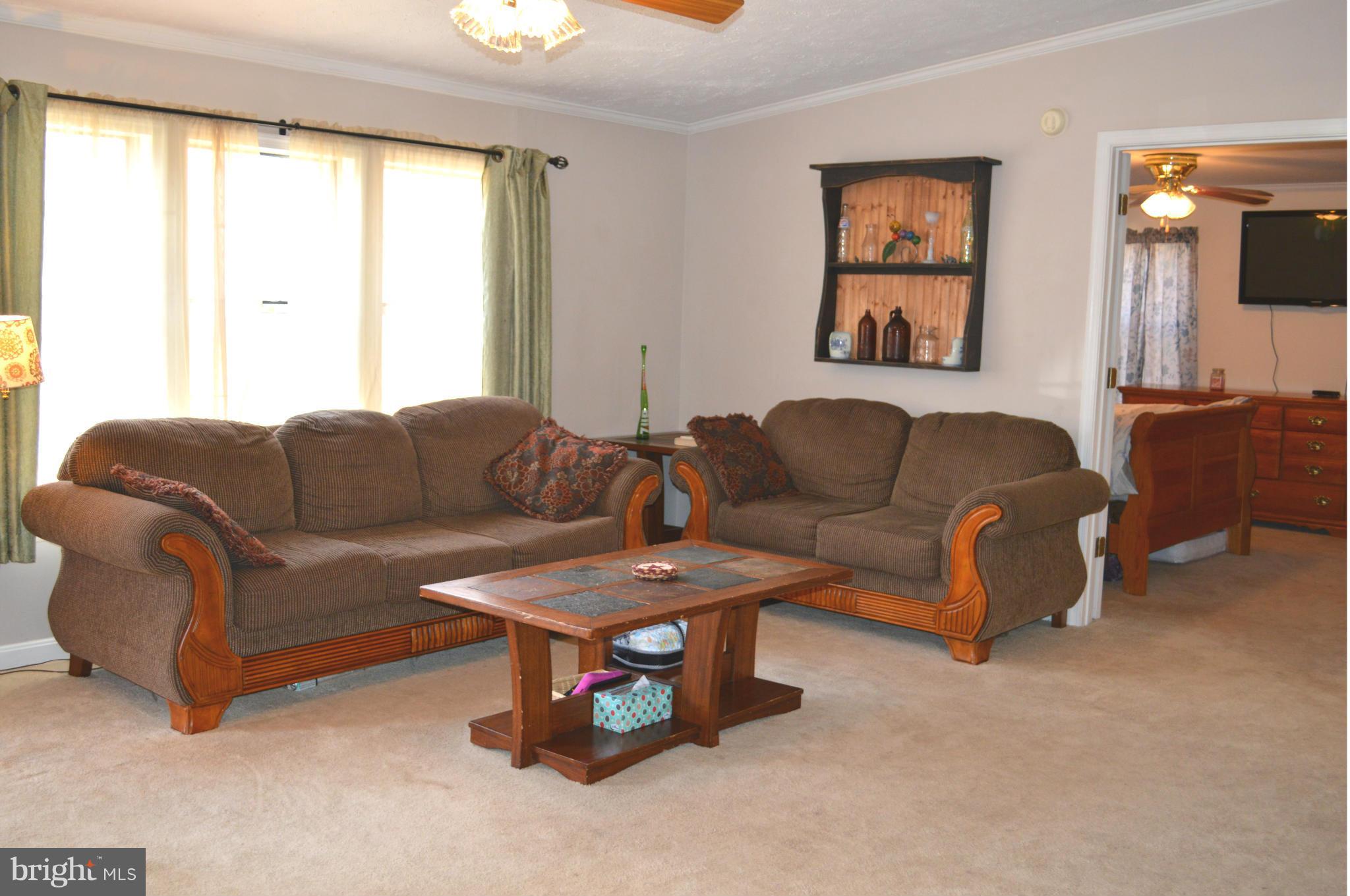 LAKE WILDERNESS - Residential