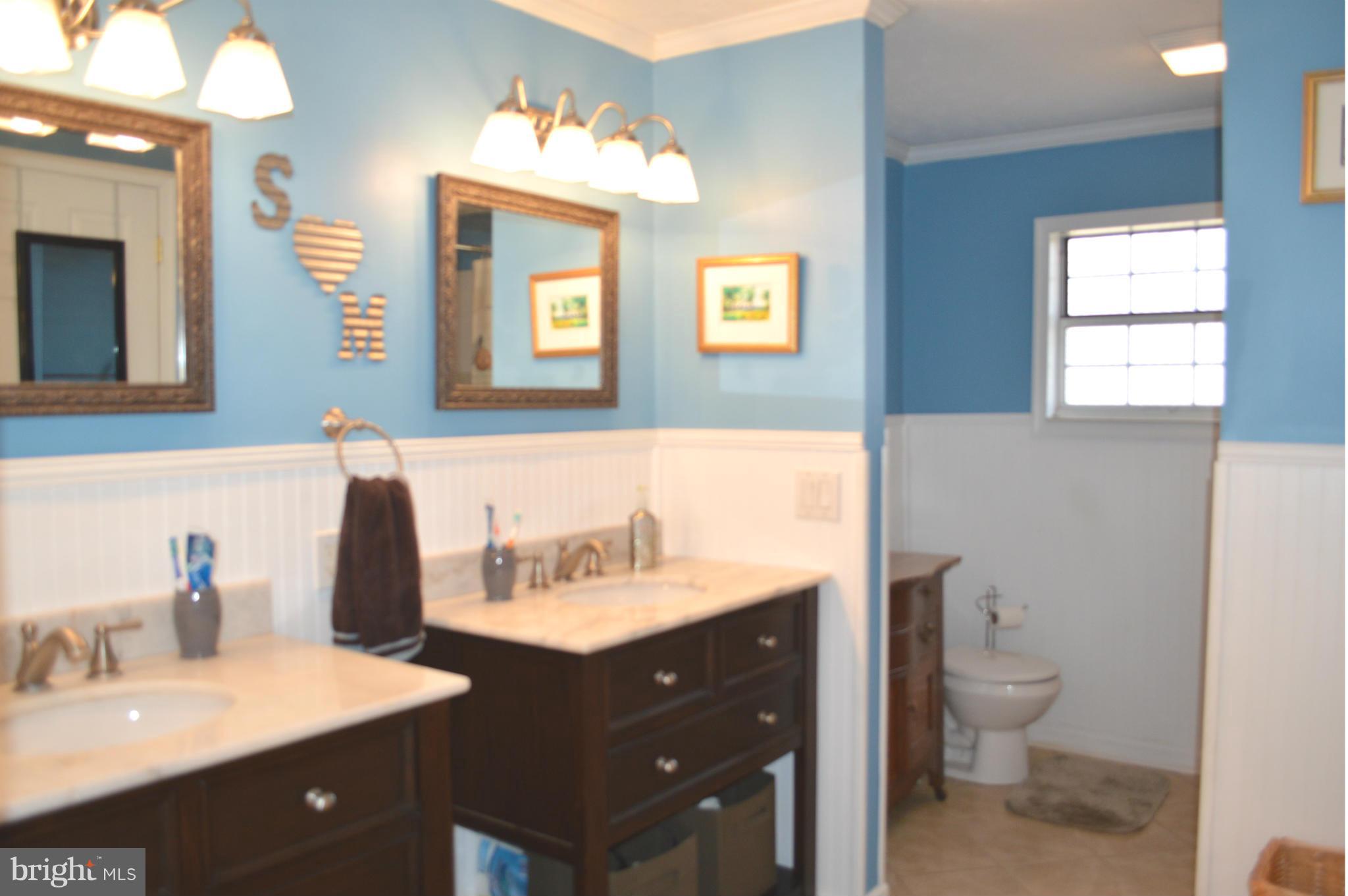 LAKE WILDERNESS - Residential