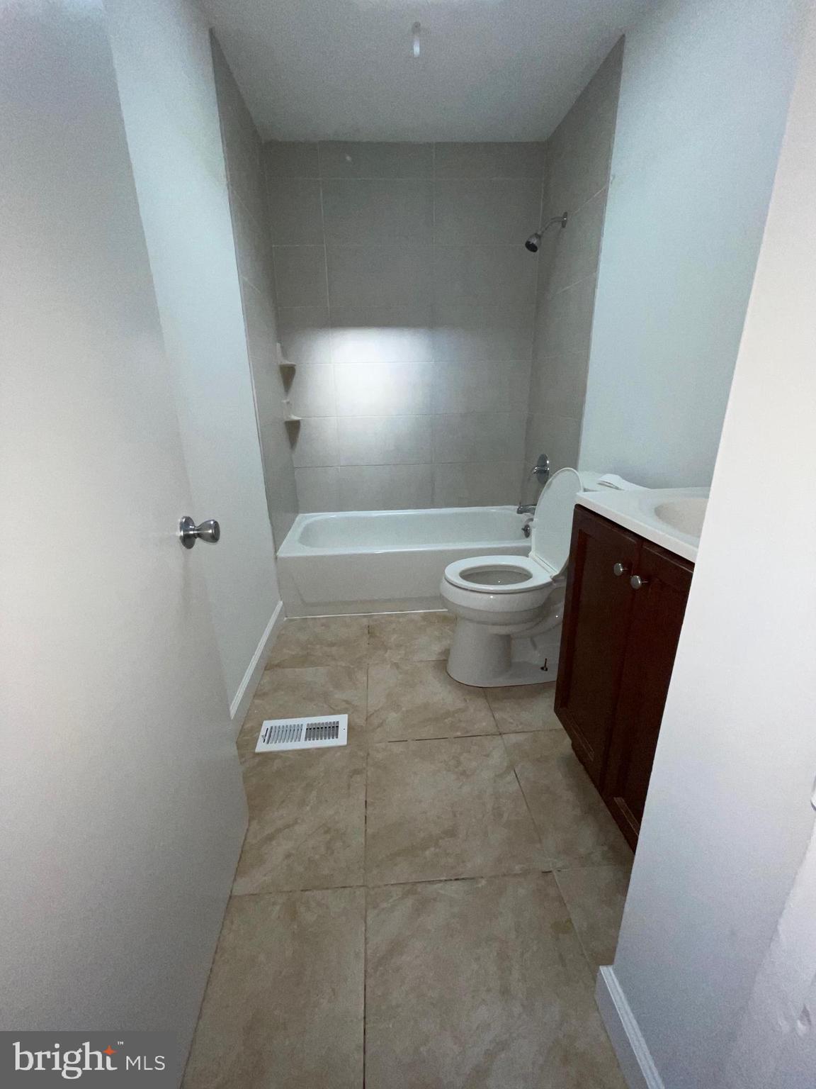 LAKELAND - Residential