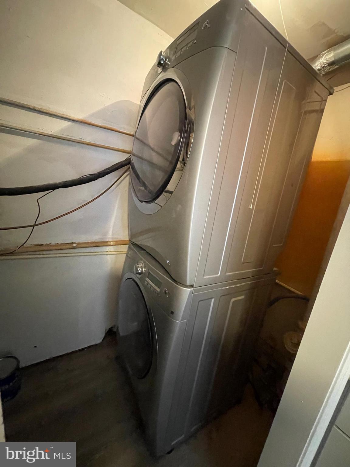 LAKELAND - Residential