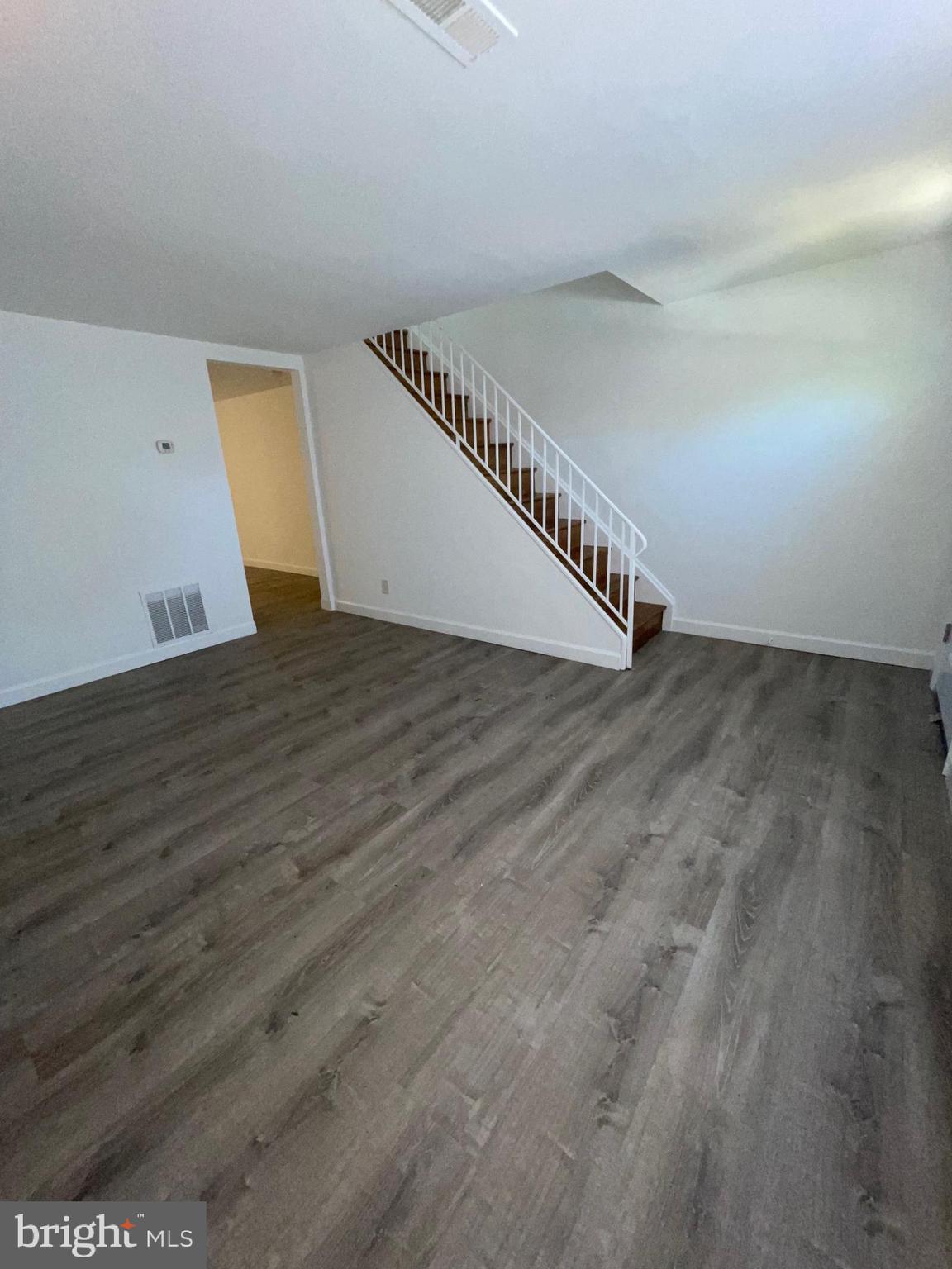 LAKELAND - Residential