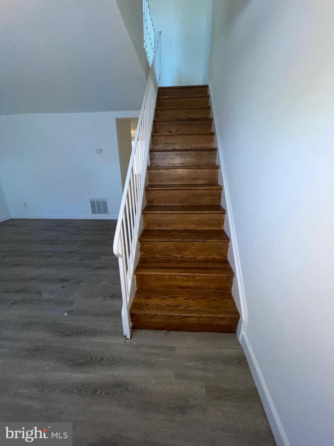 LAKELAND - Residential