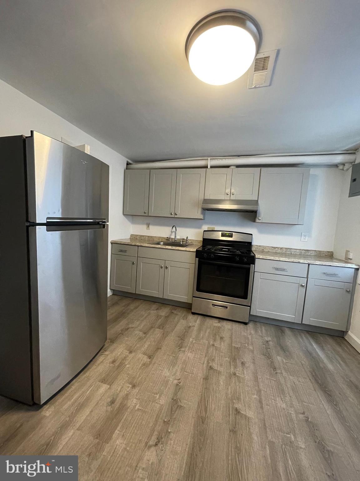 LAKELAND - Residential