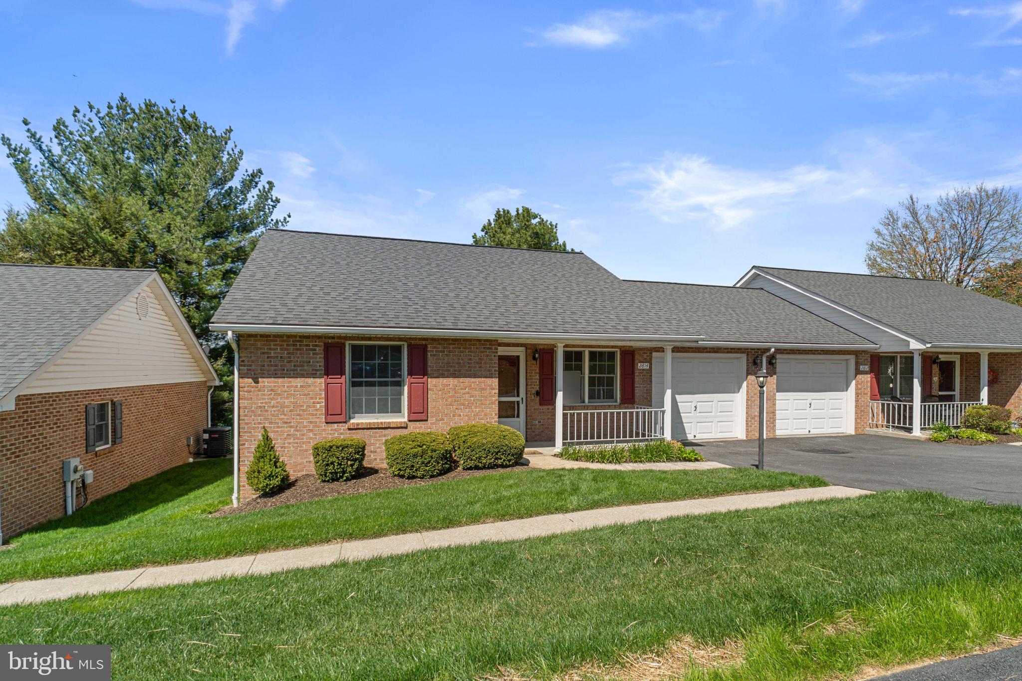 SPRINGDALE VILLAGE - Residential