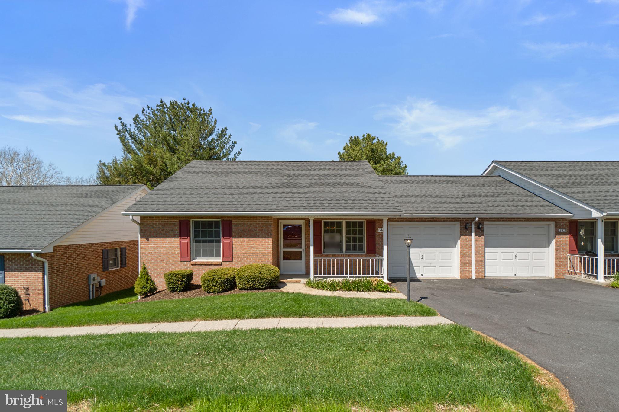 SPRINGDALE VILLAGE - Residential