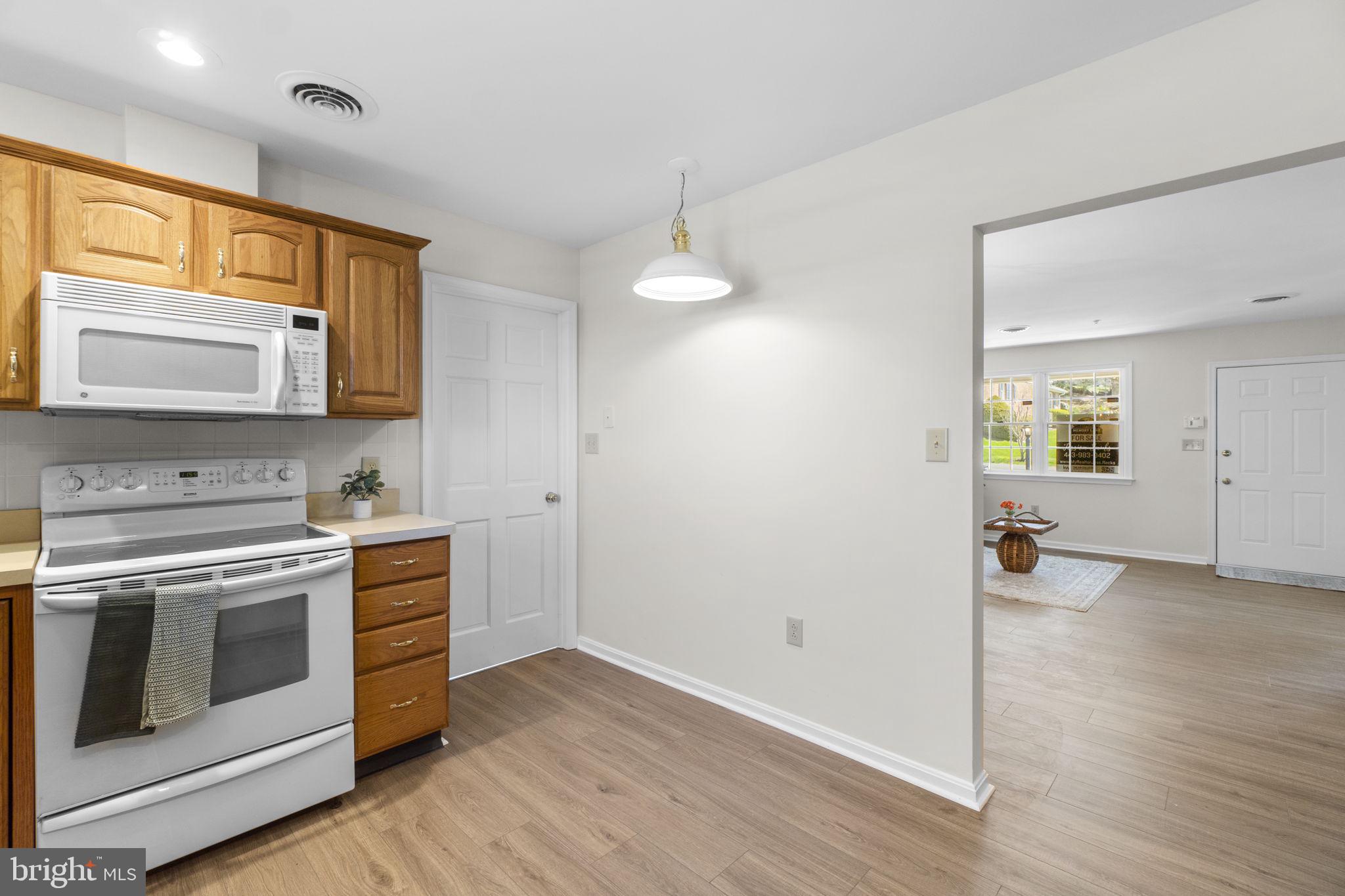 SPRINGDALE VILLAGE - Residential