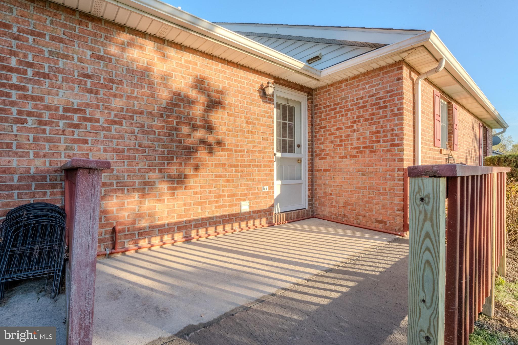 SPRINGDALE VILLAGE - Residential