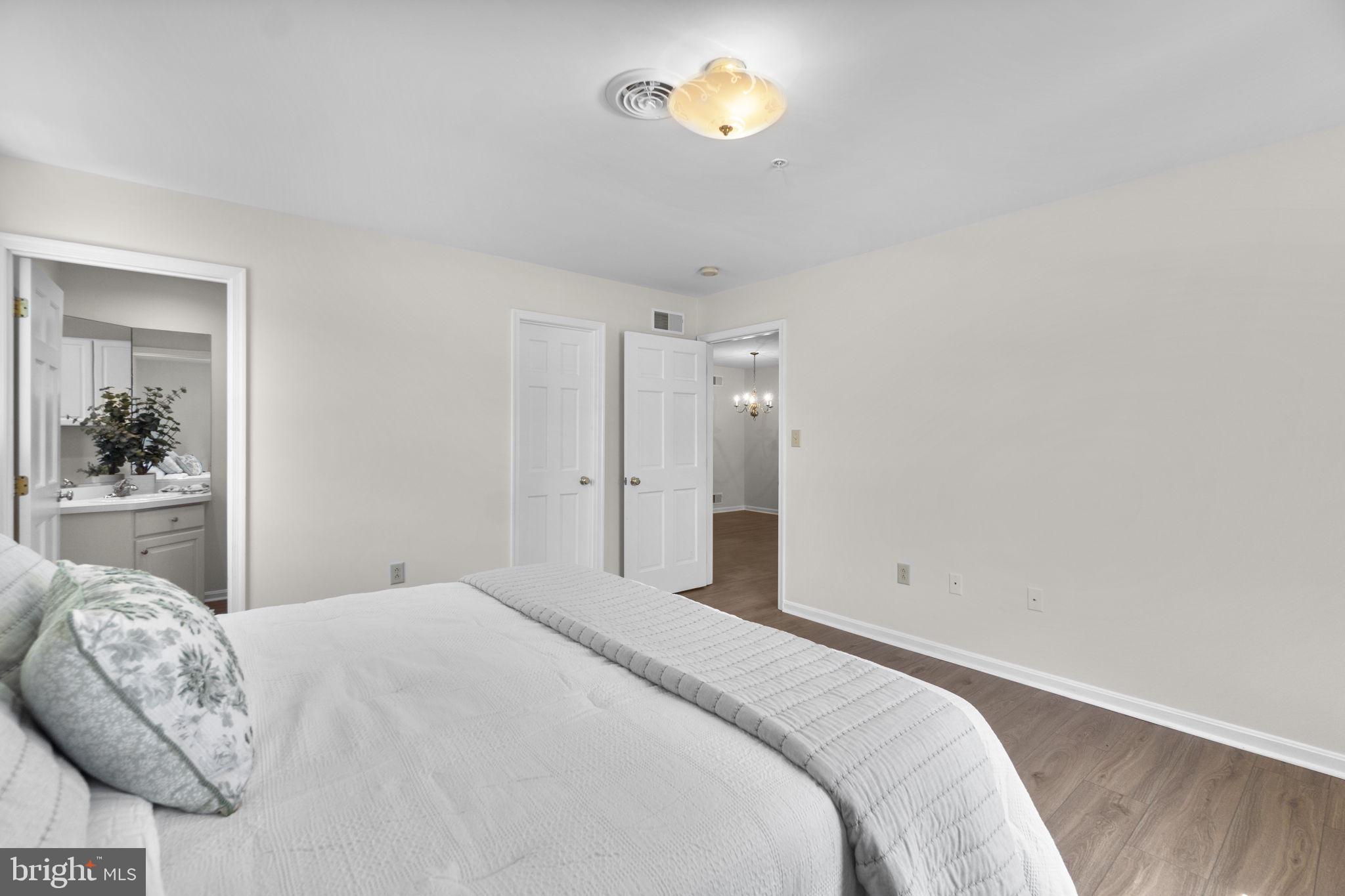 SPRINGDALE VILLAGE - Residential