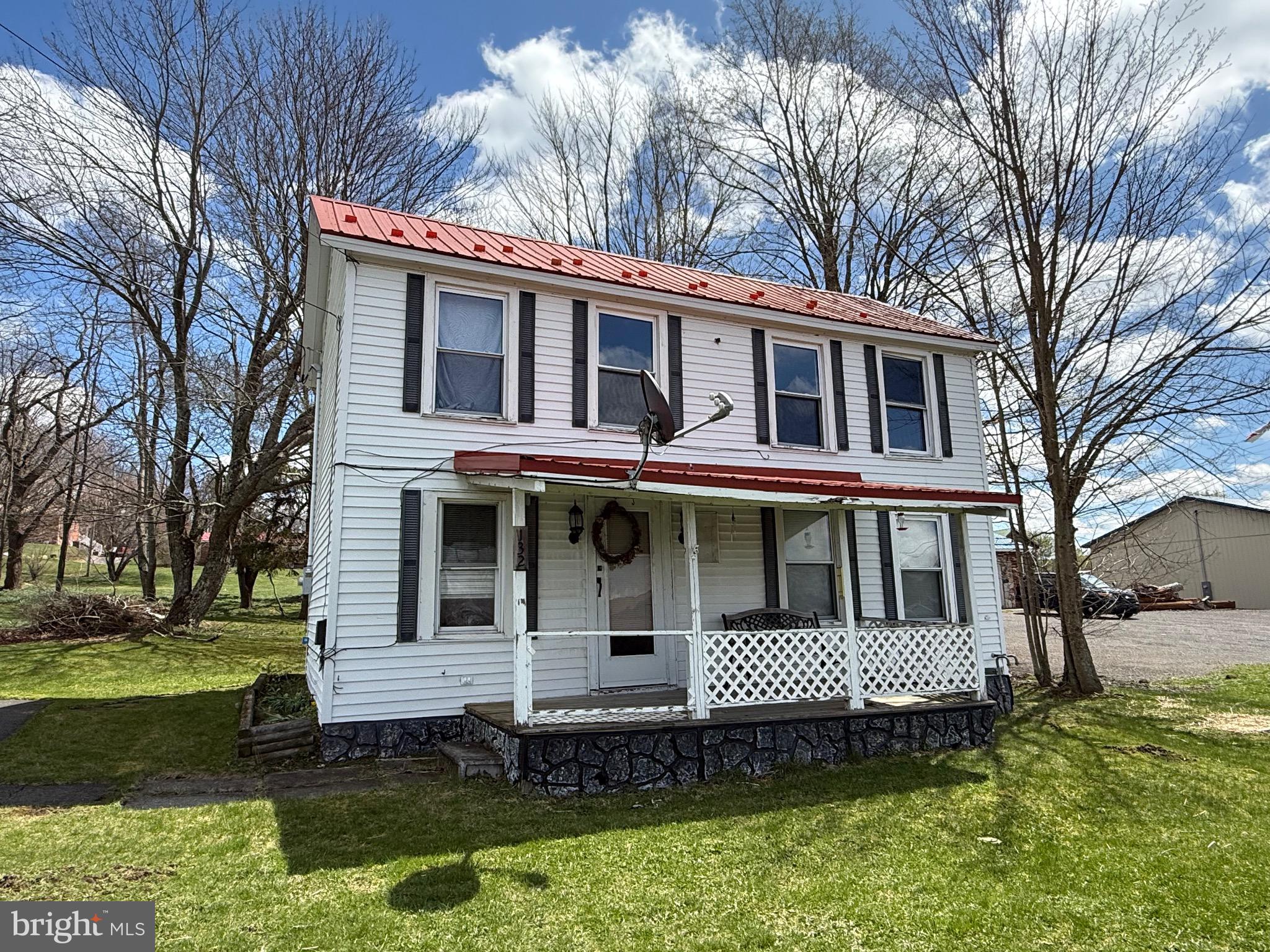 132 OAK STREET