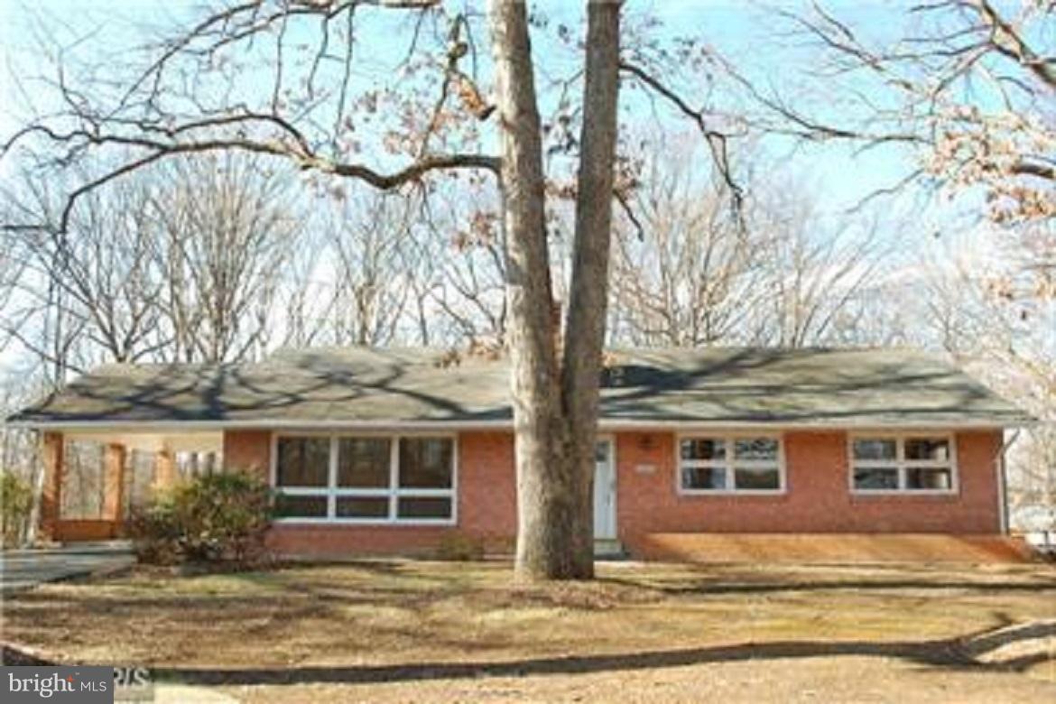 LEEHIGH VILLAGE - Residential Lease