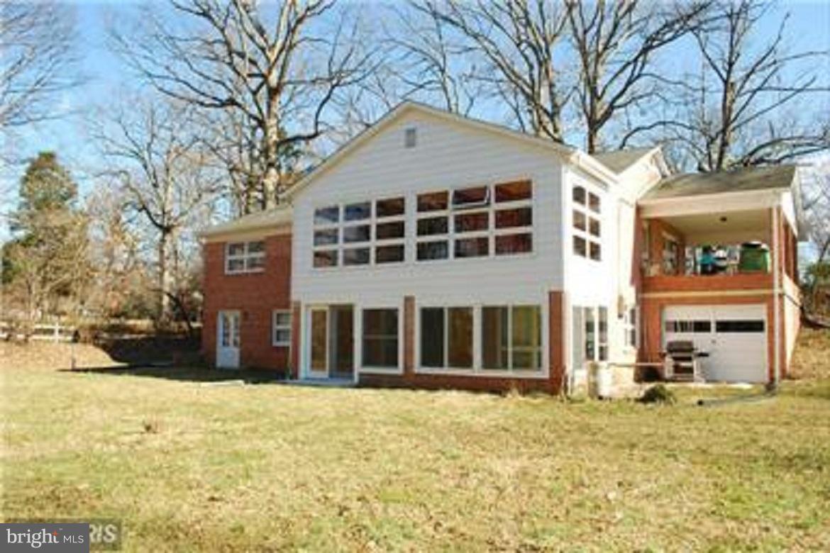 LEEHIGH VILLAGE - Residential Lease