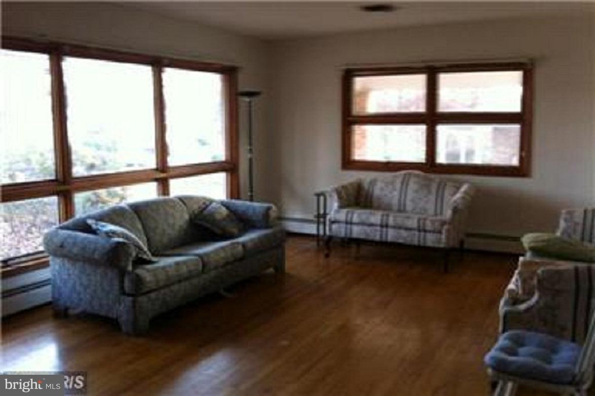 LEEHIGH VILLAGE - Residential Lease