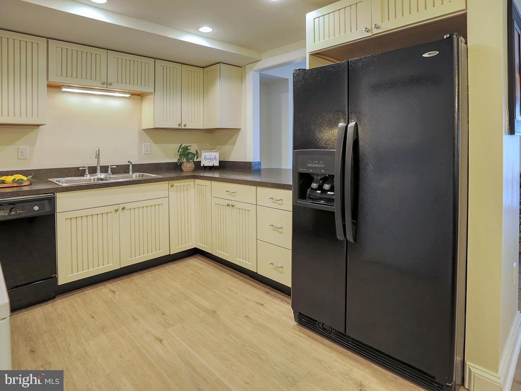 NORTH REHOBOTH - Residential