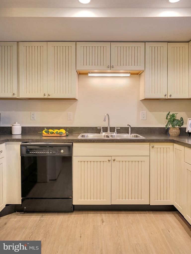 NORTH REHOBOTH - Residential