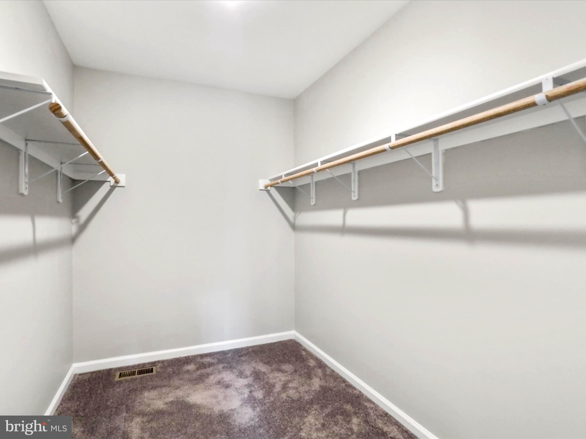 COLD SPRING RUN - Residential