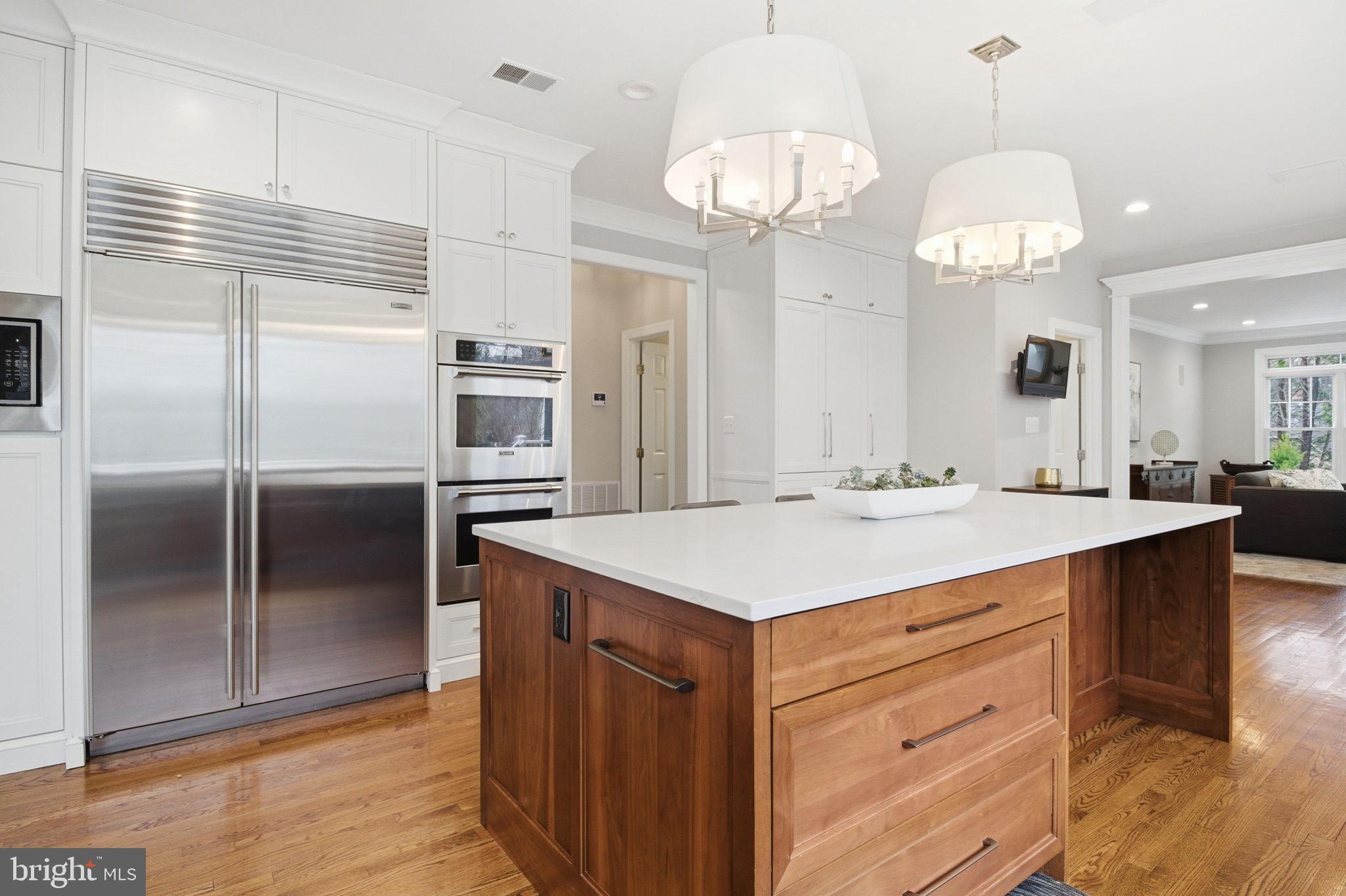 BROOKSIDE - Residential