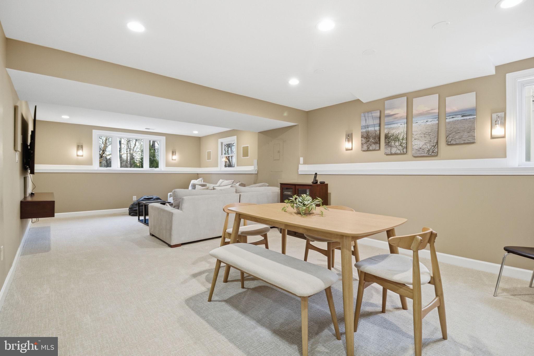 BROOKSIDE - Residential