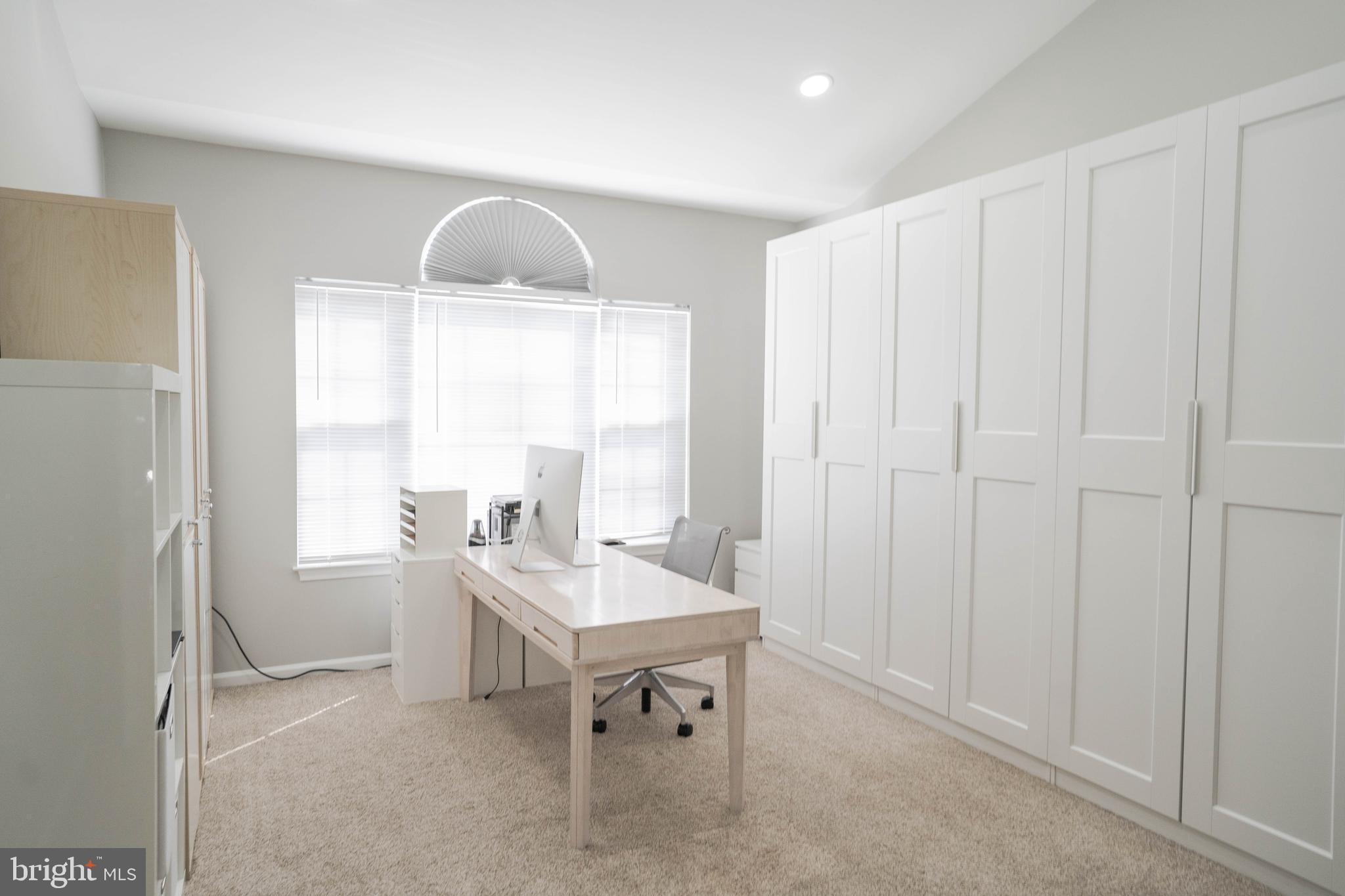 WOODGATE VILLAGE - Residential