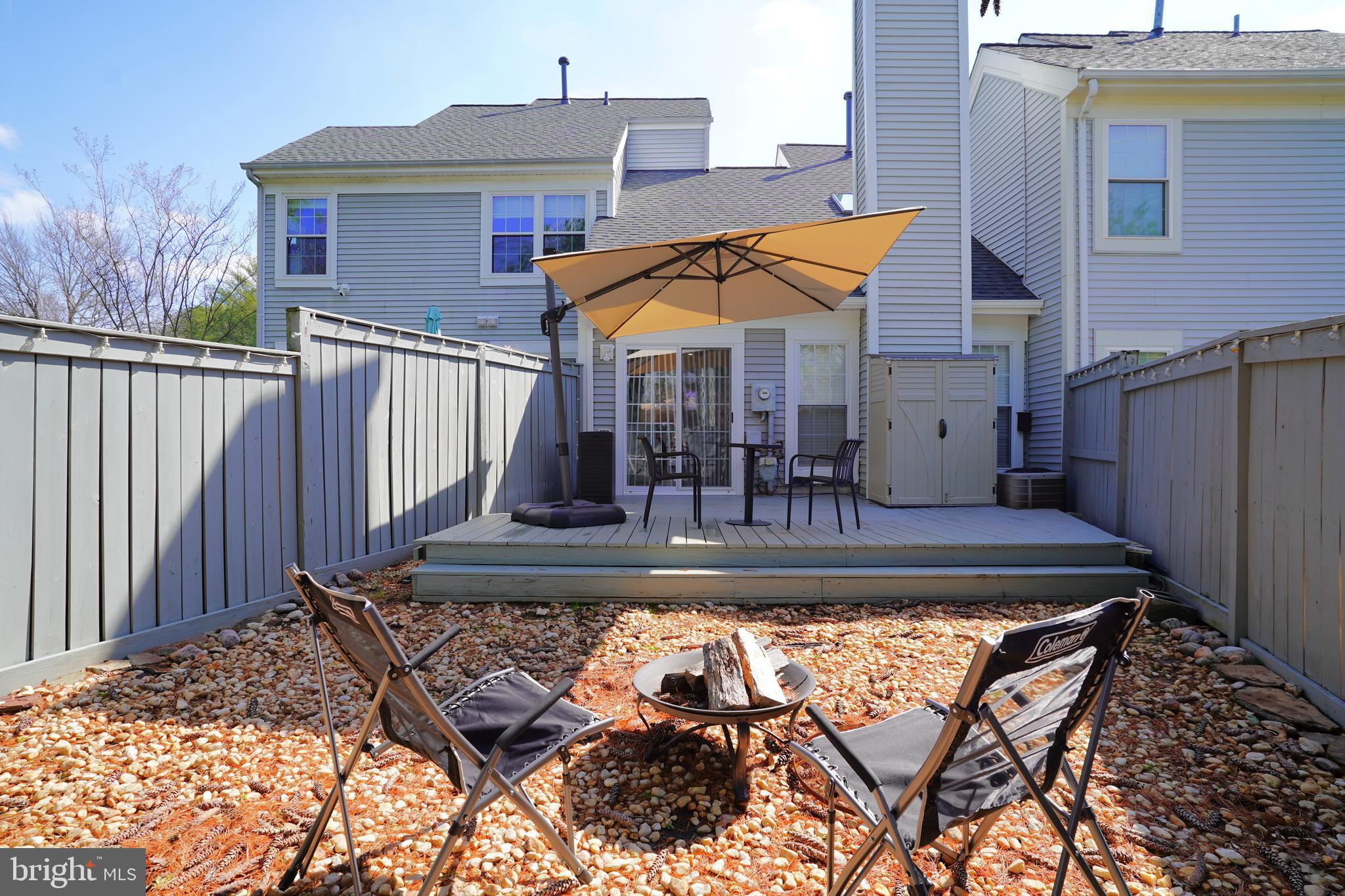 WOODGATE VILLAGE - Residential