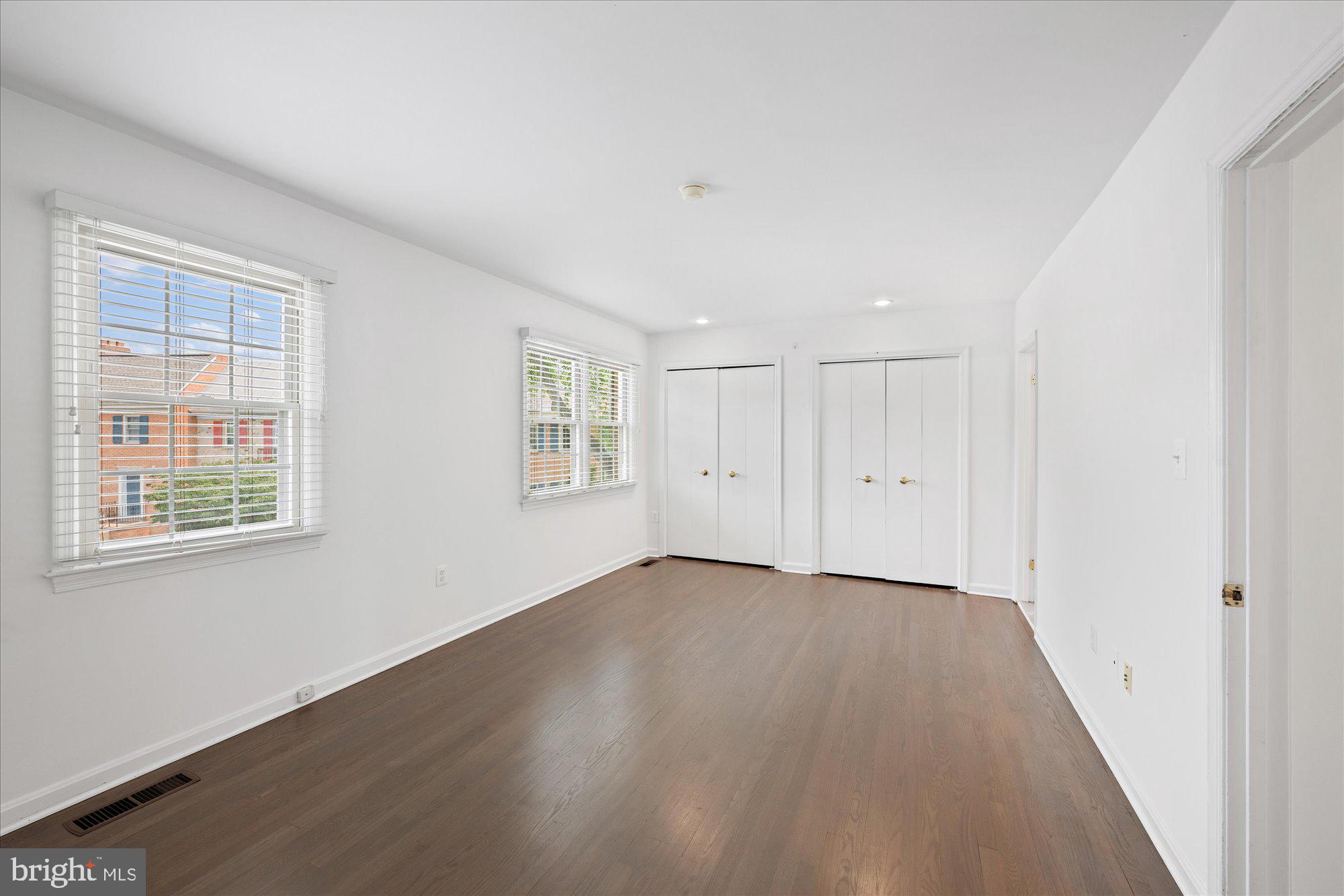 HALLCREST HEIGHTS - Residential