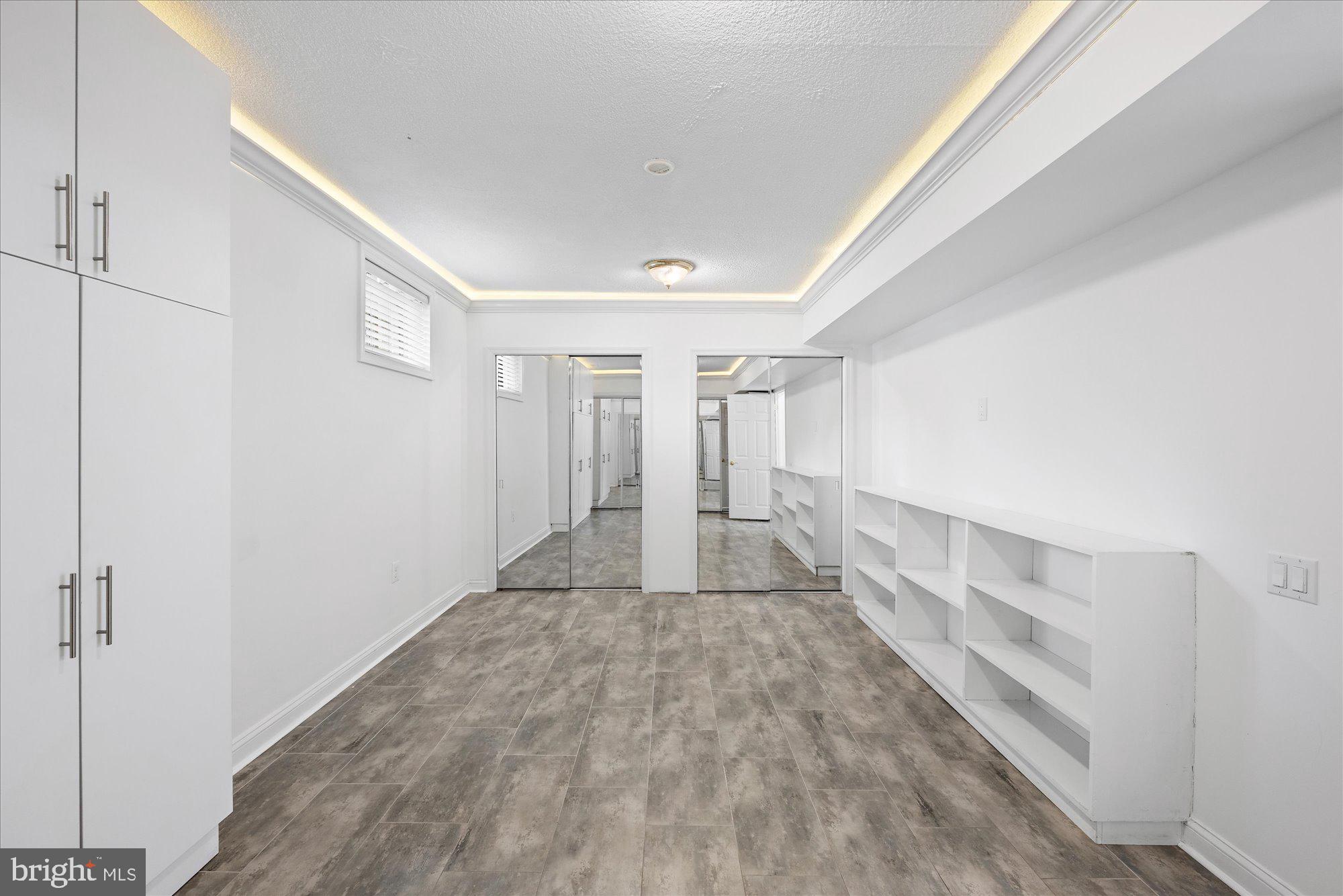 HALLCREST HEIGHTS - Residential