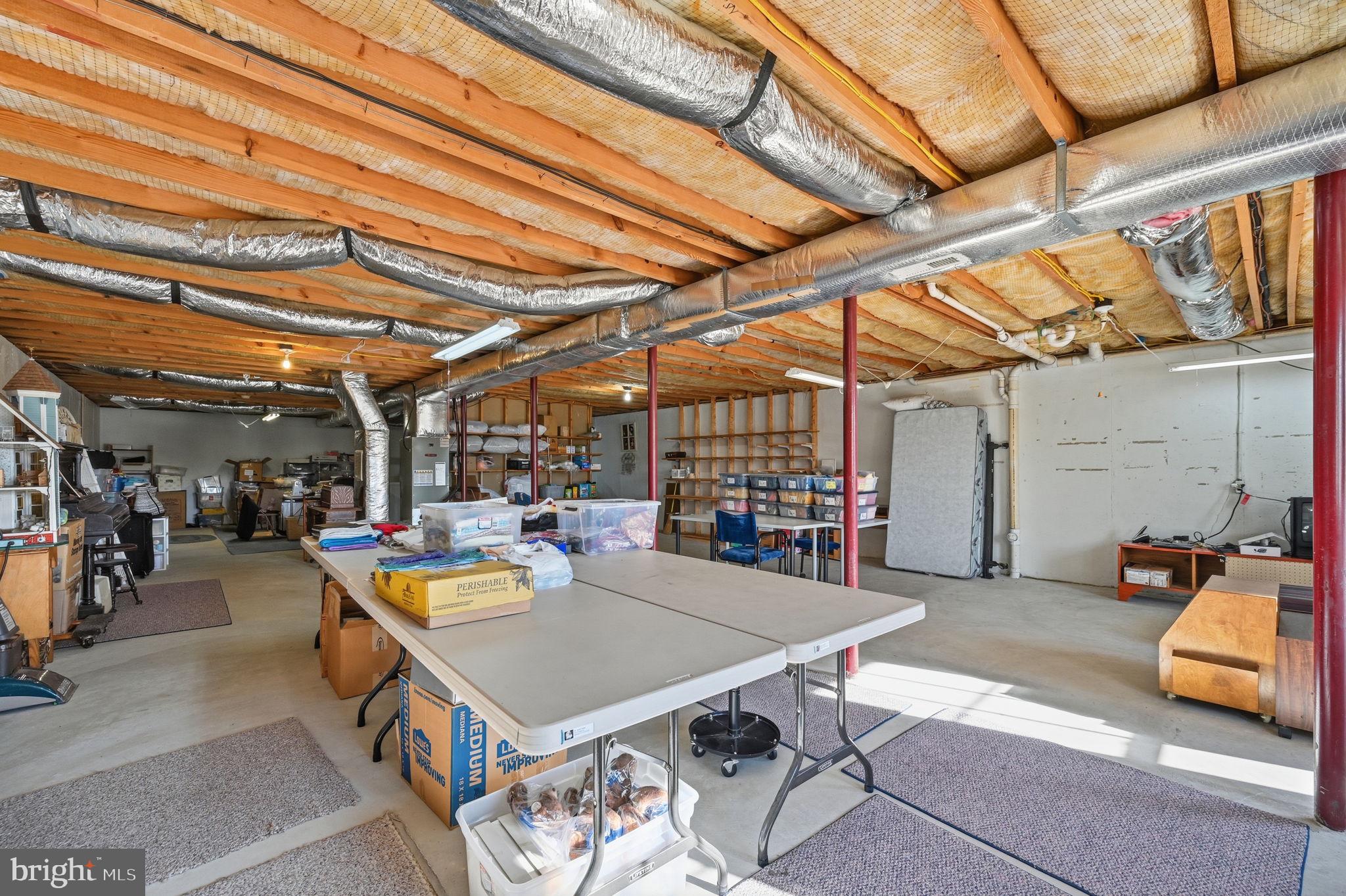 SHEPPERDS GROVE - Residential