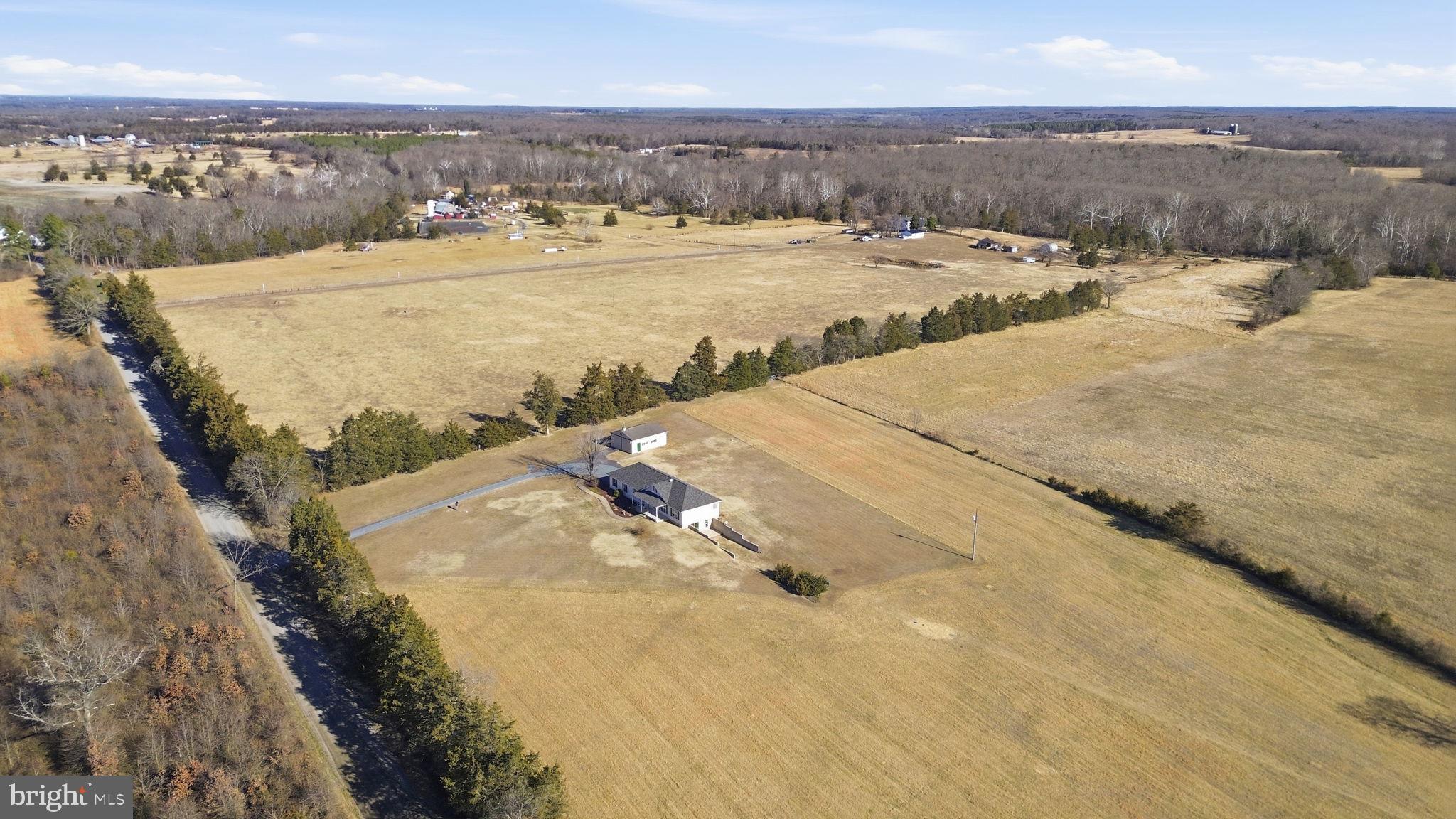 SHEPPERDS GROVE - Residential