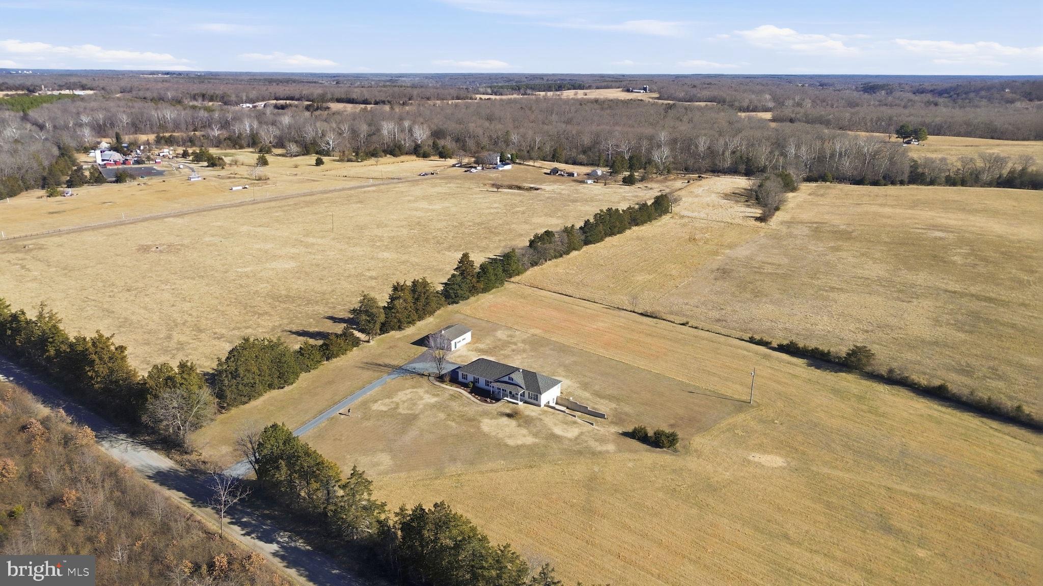 SHEPPERDS GROVE - Residential