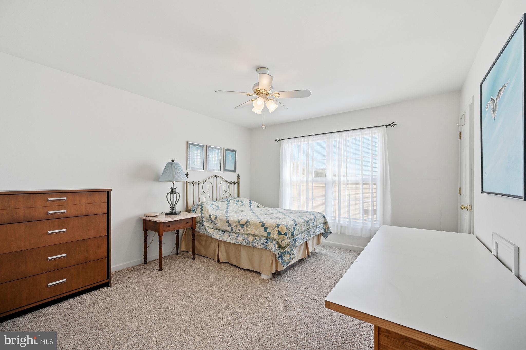 SHEPPERDS GROVE - Residential